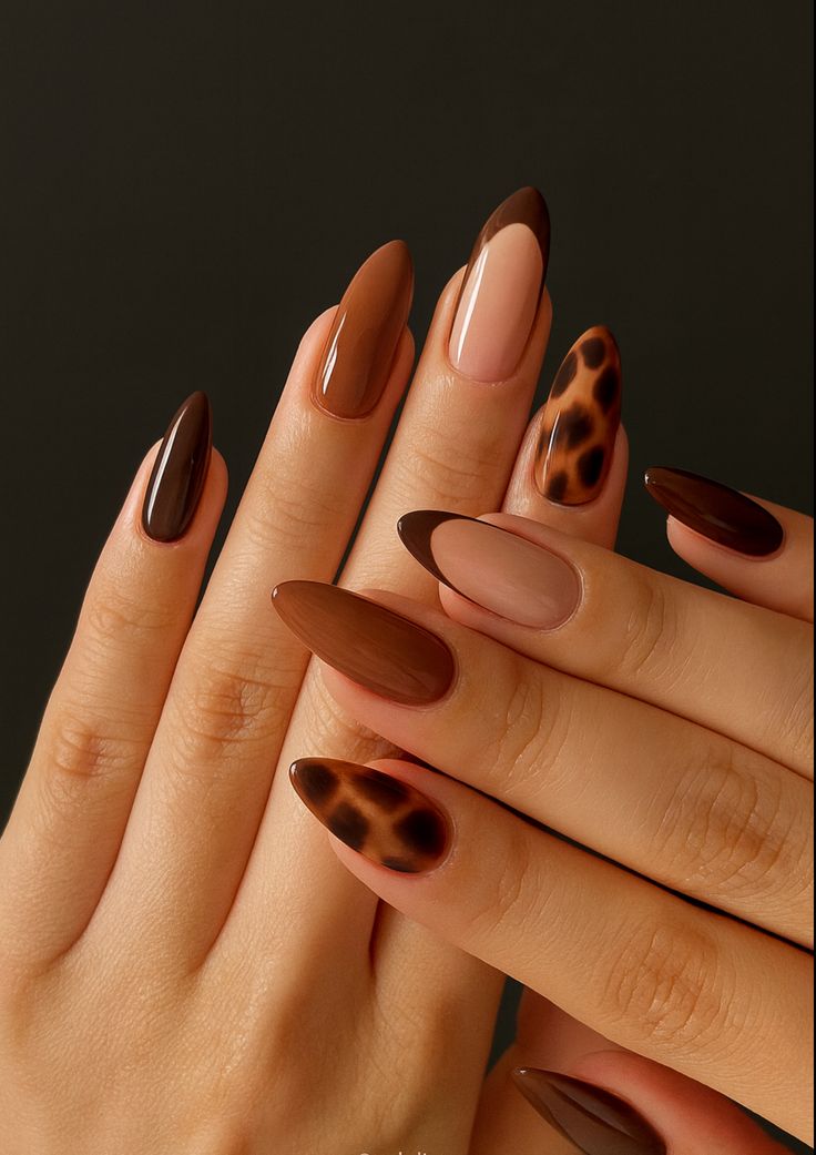 Brown chrome and tortoiseshell almond nails with high gloss